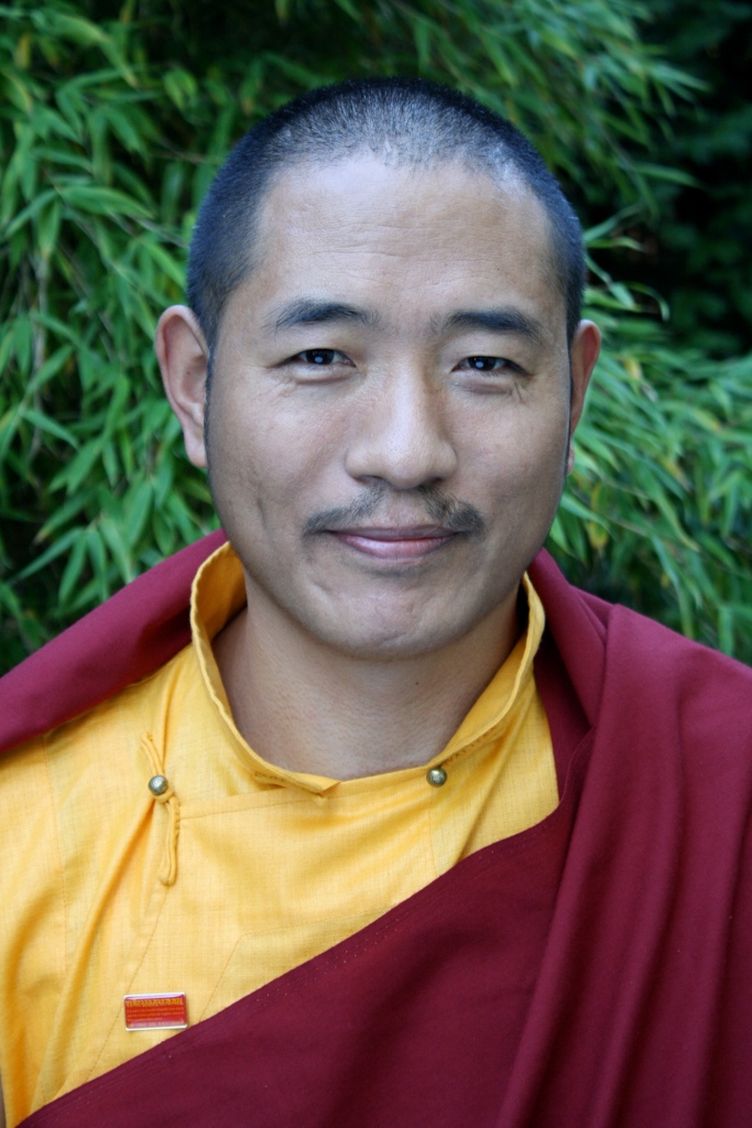 Lama Tsering 2011 komp